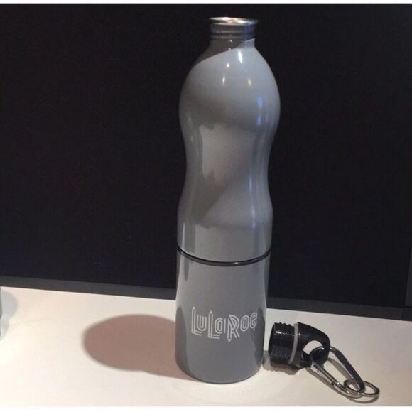 Bundle Sale 3 for $15 | LuLaRoe 20 ounce bottle - Picture 1 of 8